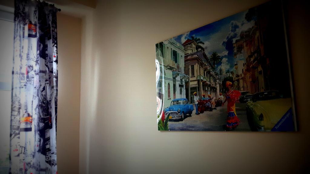 Hostel Puzzle - Jezyce Poznan Luaran gambar