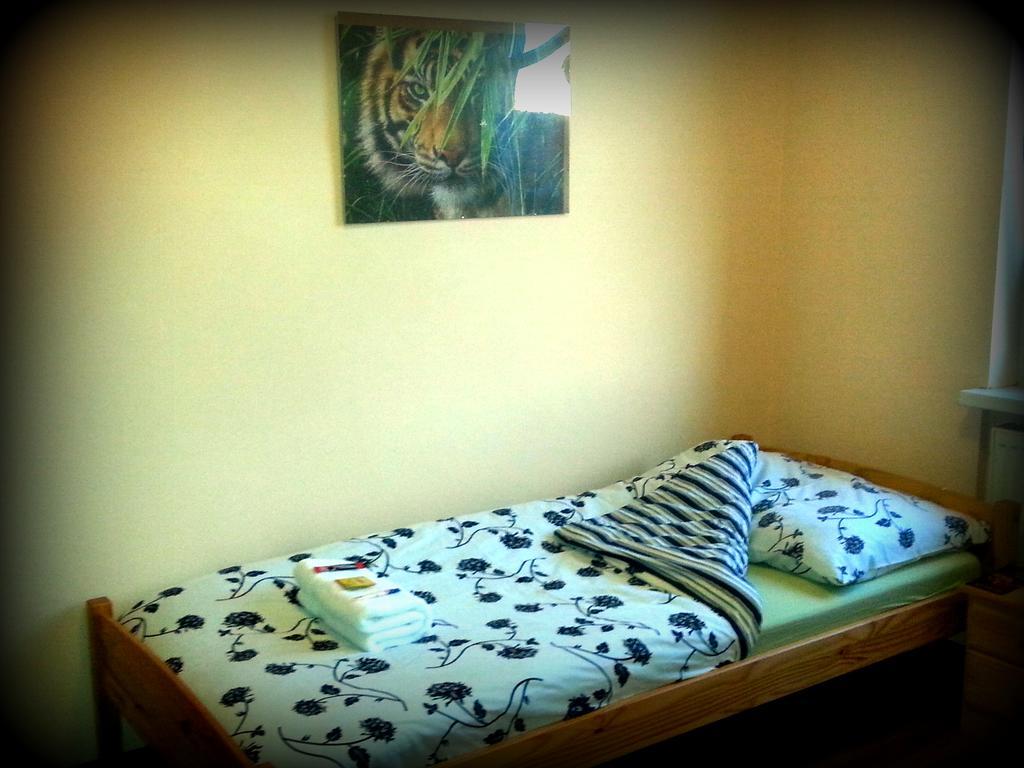 Hostel Puzzle - Jezyce Poznan Luaran gambar