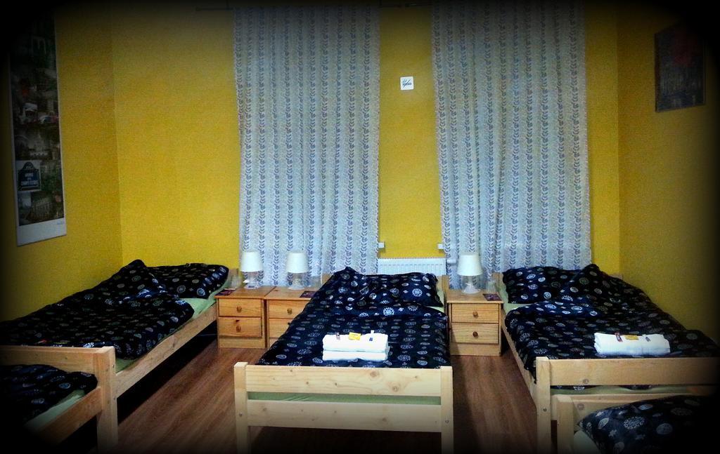 Hostel Puzzle - Jezyce Poznan Luaran gambar