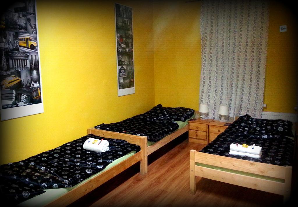 Hostel Puzzle - Jezyce Poznan Luaran gambar