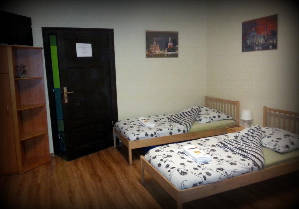 Hostel Puzzle - Jezyce Poznan Luaran gambar