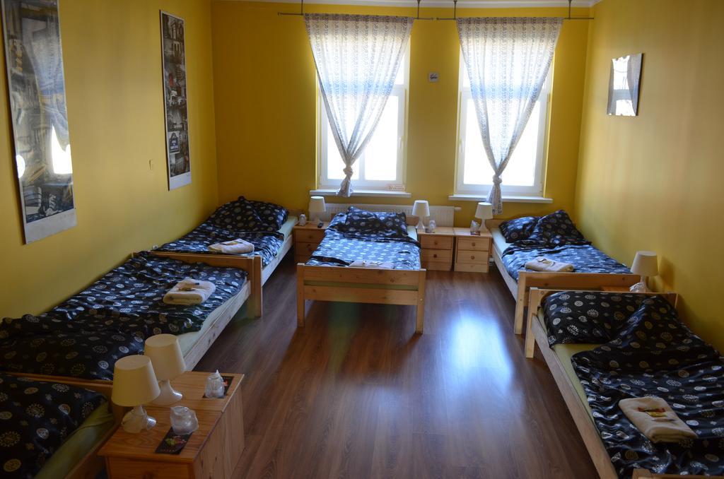 Hostel Puzzle - Jezyce Poznan Luaran gambar